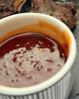 Paprika Honig Chutney Piperomelo aus Griechenland als Dip zu gegrilltem Fleisch