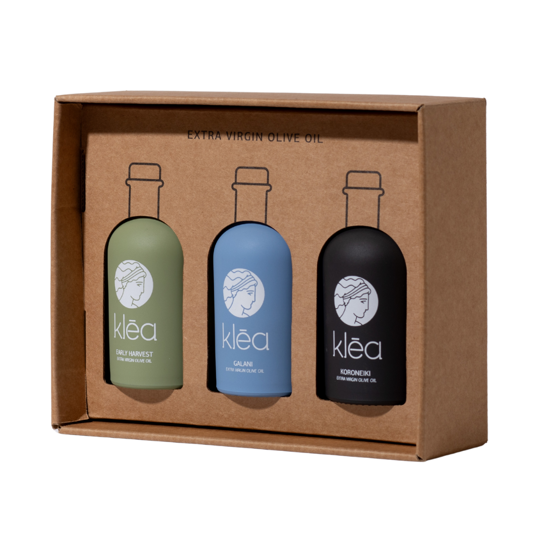 Klea Olivenöl Geschenkset 3x100ml Early Harvest Galani Koroneiki Verpackung schräg fotografiert